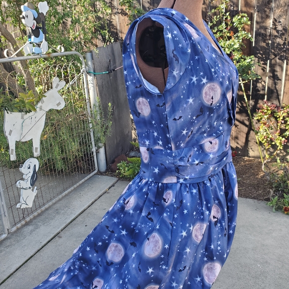 Retrolicious Blue With Bats And Moon Print Dress - Picture 4 of 6